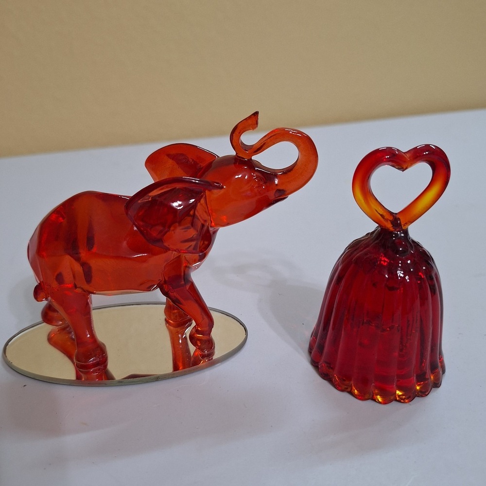 Red Glass Elephant Hamilton Collection 2013 + Heart Bell Decor‎ Set